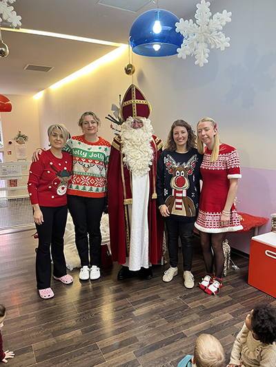 De Kleeschen ass an d'Crèche komm