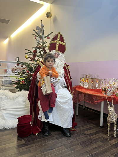 De Kleeschen ass an d'Crèche komm