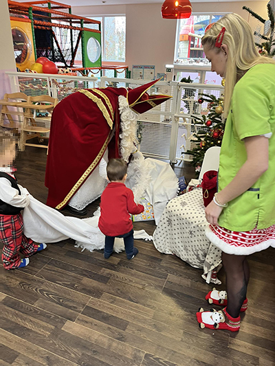 De Kleeschen ass an d'Crèche komm