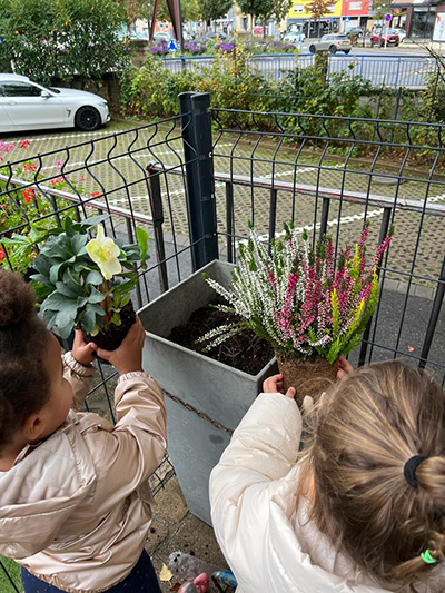 Mir sinn an de Blummebuttek gaangen