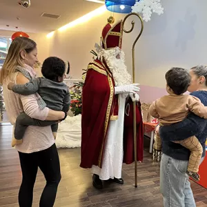 De Kleeschen ass an d'Crèche komm