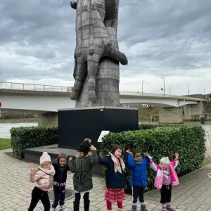 Mat de Scolairen ob der Musel