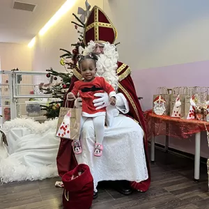 De Kleeschen ass an d'Crèche komm